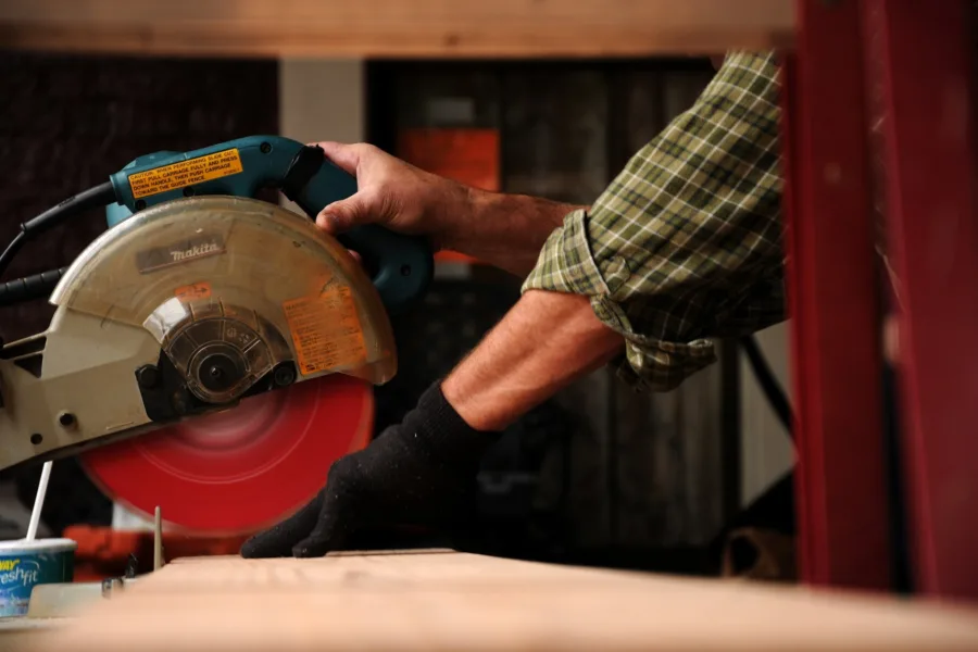 Carpenter g22fbcd85c 1920