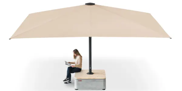 Cube mit Schirm Gesamtansicht 04