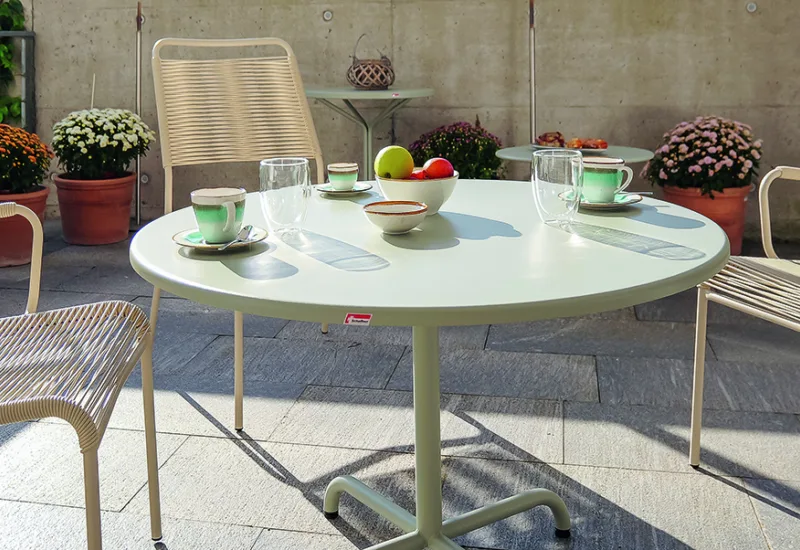 Header rigi salon spaghetti