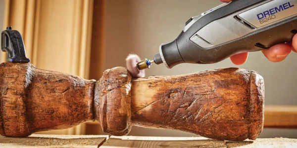 Dremel 8240 Multifunktionswerkzeug von Moos