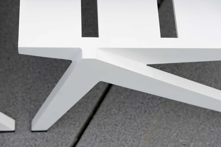 Lounge-Hocker Jackie Aluminium weiss - Ausstellmodell