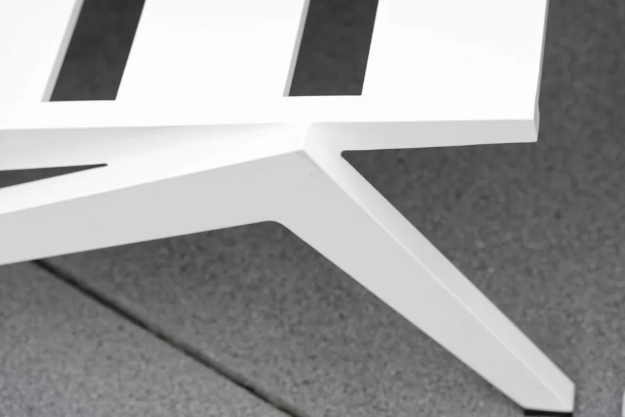 Lounge-Hocker Jackie Aluminium weiss - Ausstellmodell