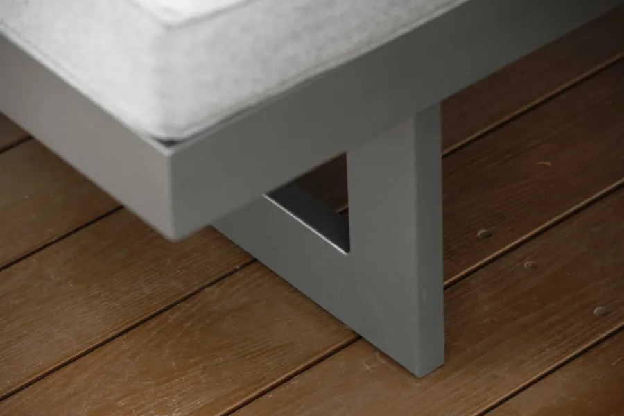 Dining-Bank/Liege New Holly Aluminium