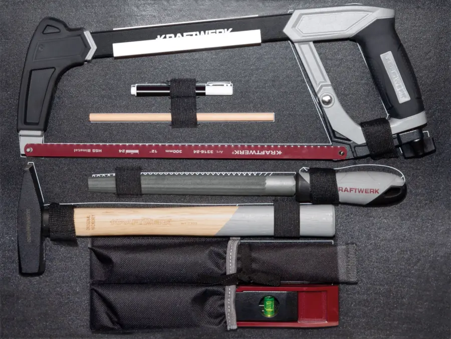 Werkzeugkoffer B147 mit Bosch Schrauber